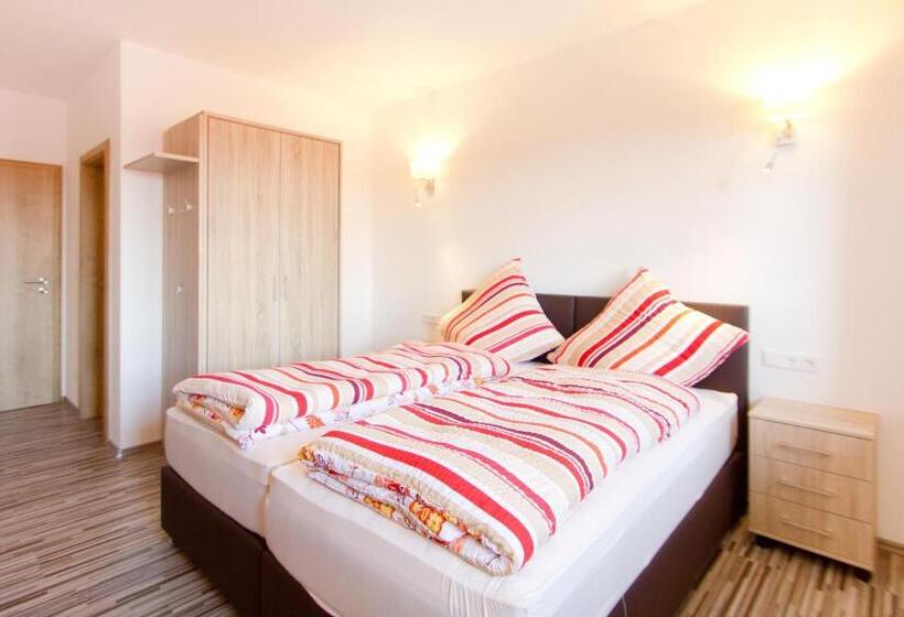 Hostel Gasthaus Paulus