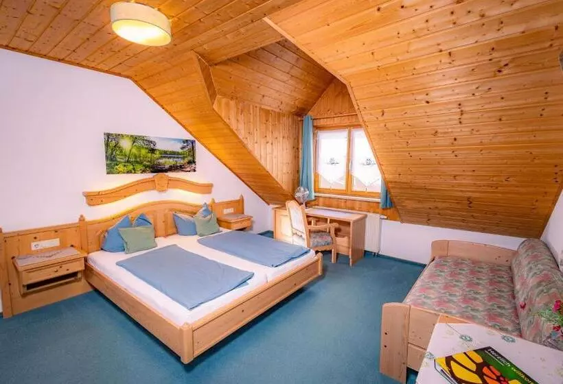 Retkeilymaja Gasthof Schneiderwirt, Kipfenberg Ot Hirnstetten