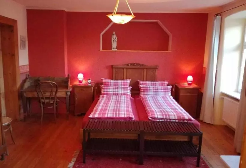 Hostel Ferienwohnungen Bistro Tebecks