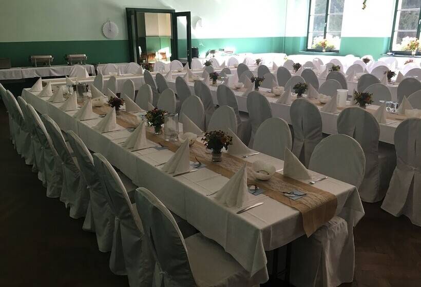 Пансион Gasthof Hertigswalde