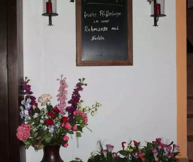 ペンション Gasthof Hertigswalde