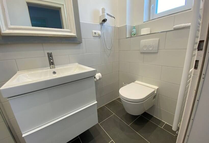 Villa Pension Strandhaus   Adults Only