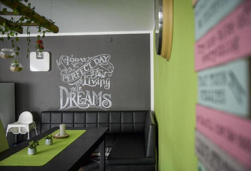 פנסיון Die Schlummerkiste