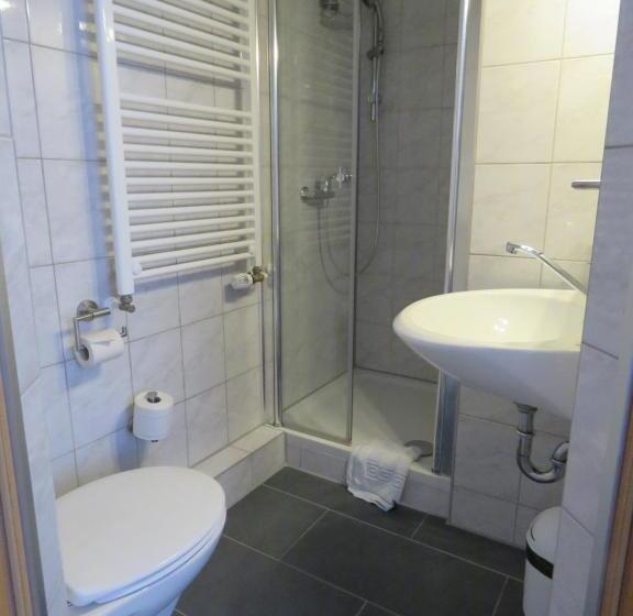 פנסיון Gast & Logierhaus Am Rheinsberger See