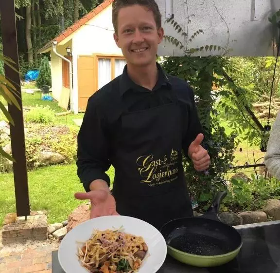 Majatalo Gast & Logierhaus Am Rheinsberger See