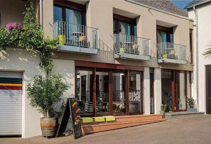 ペンション Gästehaus Und Weingut Bernd Frieden