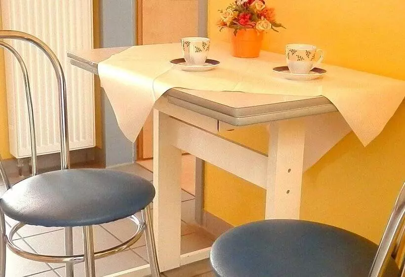 Majatalo Gästezimmer / Weingut Peter