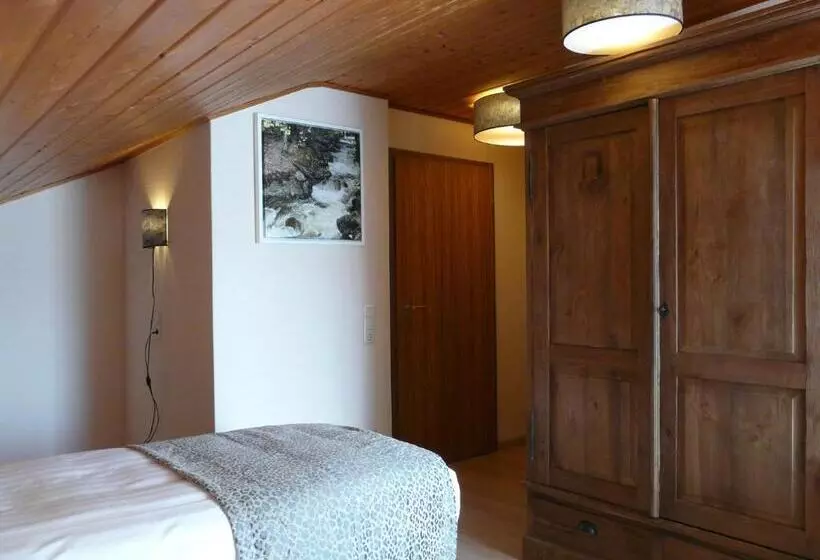 پانسیون Landhaus Meine Auszeit