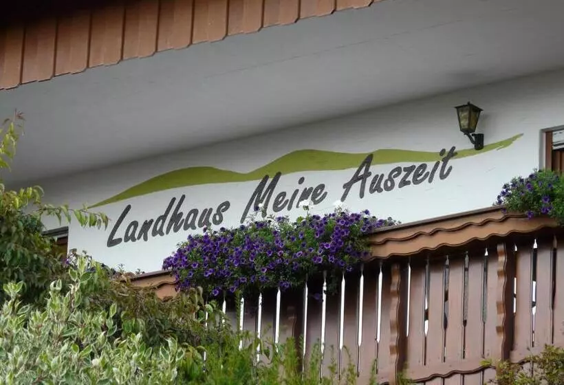 پانسیون Landhaus Meine Auszeit