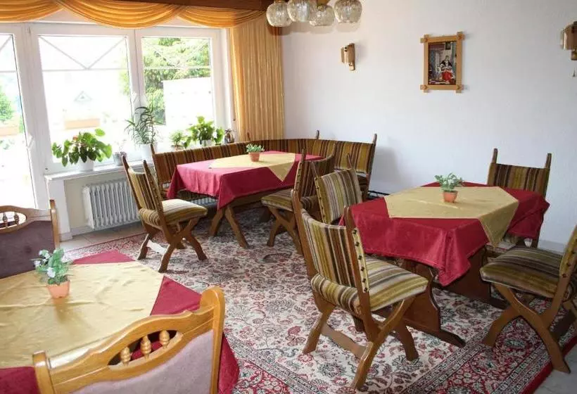 Pension Weingut Und Gästehaus Wolfgang Beth