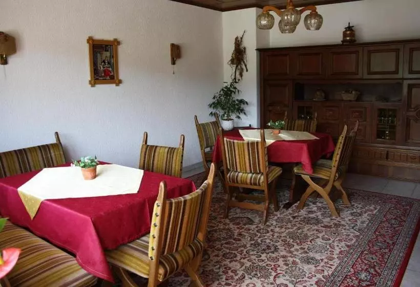 Pension Weingut Und Gästehaus Wolfgang Beth