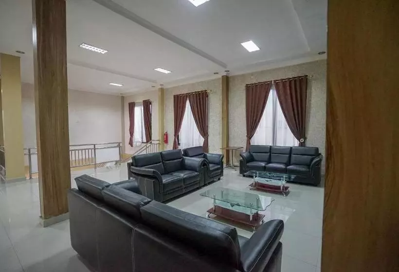 ホテル Oyo 346 Residence Dempo Jakabaring