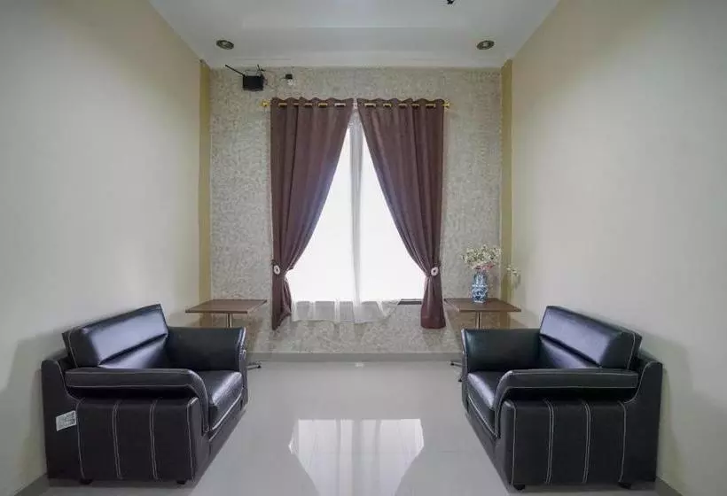 ホテル Oyo 346 Residence Dempo Jakabaring