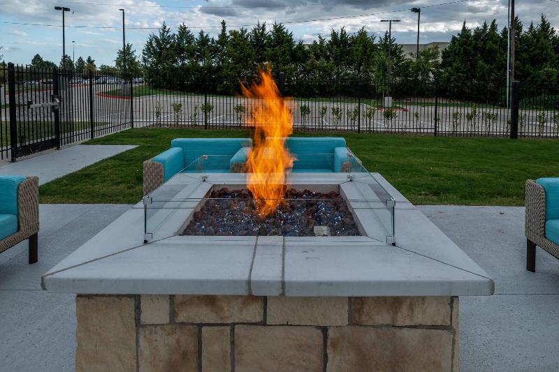 Отель Springhill Suites By Marriott Dallas Mckinney