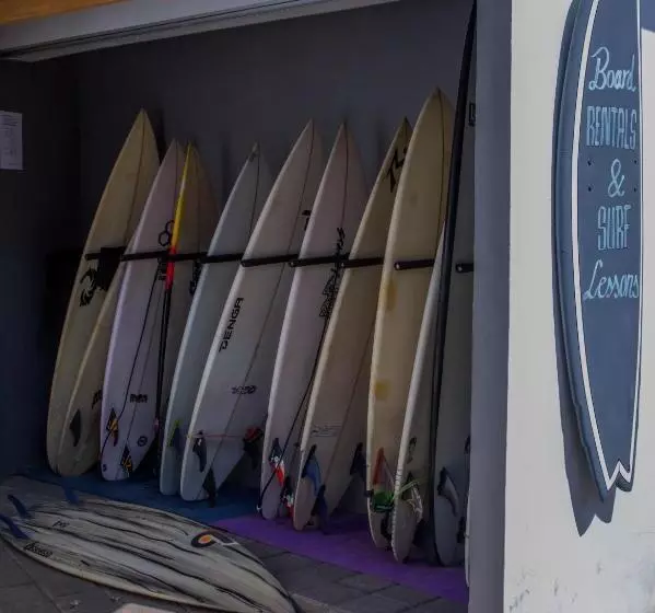 ペンション Sultans Of Swell Uluwatu Bali