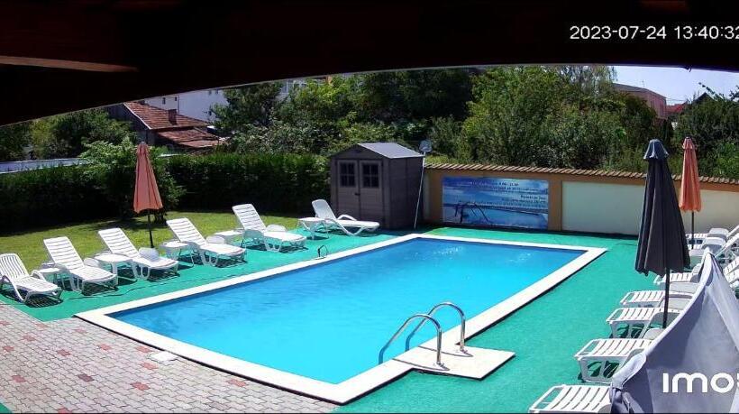 پانسیون Noblesse House Deva