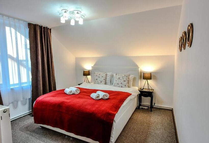 پانسیون Noblesse House Deva