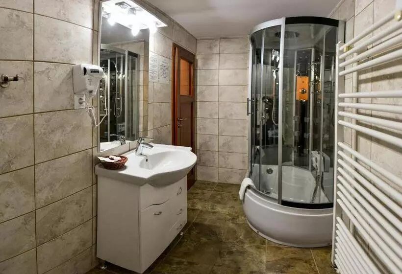 Pensió Noblesse House Deva