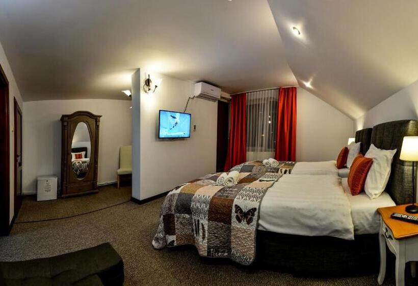 پانسیون Noblesse House Deva