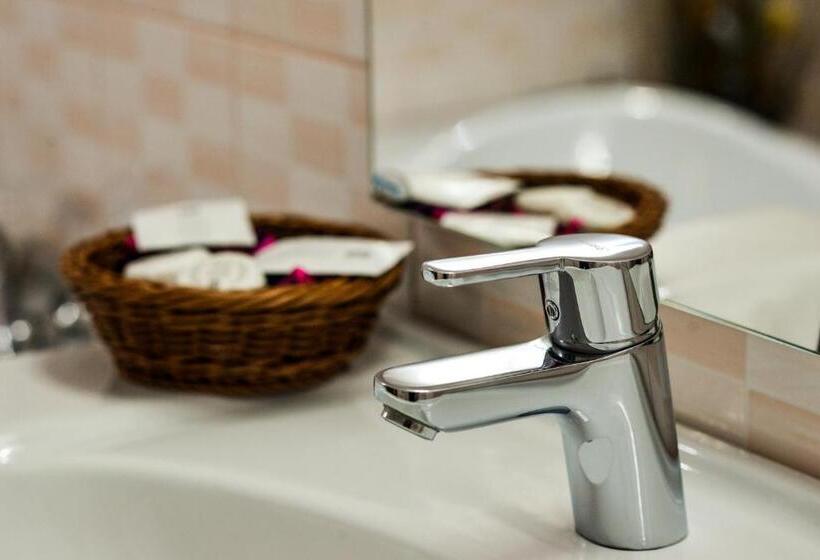 پانسیون Noblesse House Deva