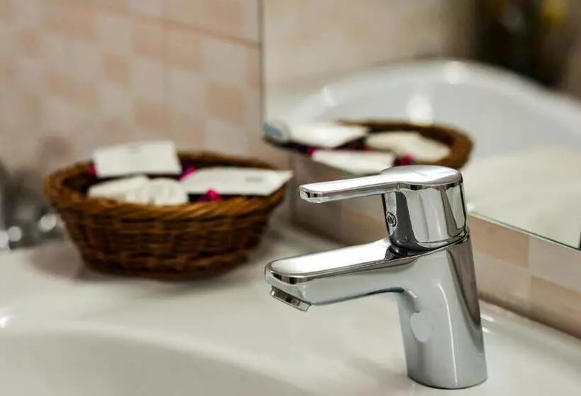 Pensió Noblesse House Deva