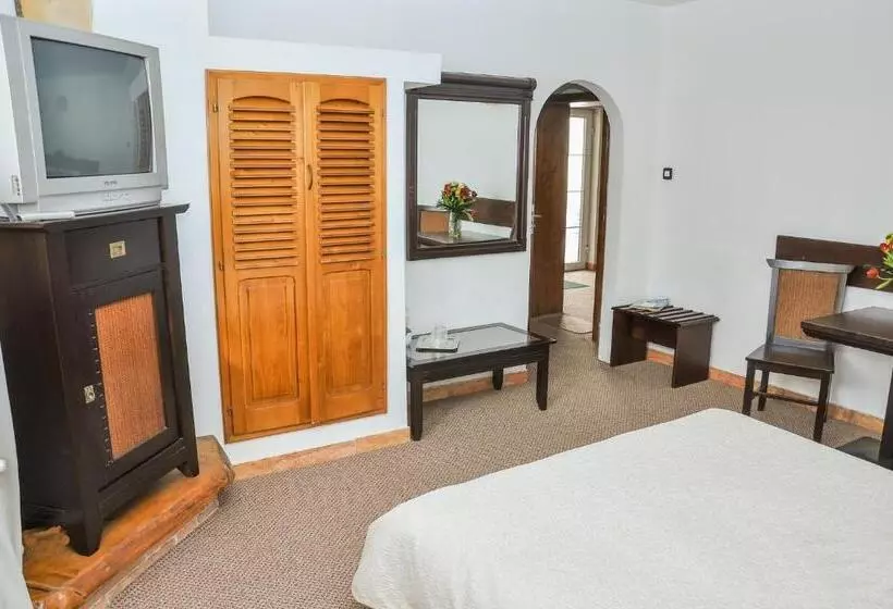 Pensiunea Casa Albă