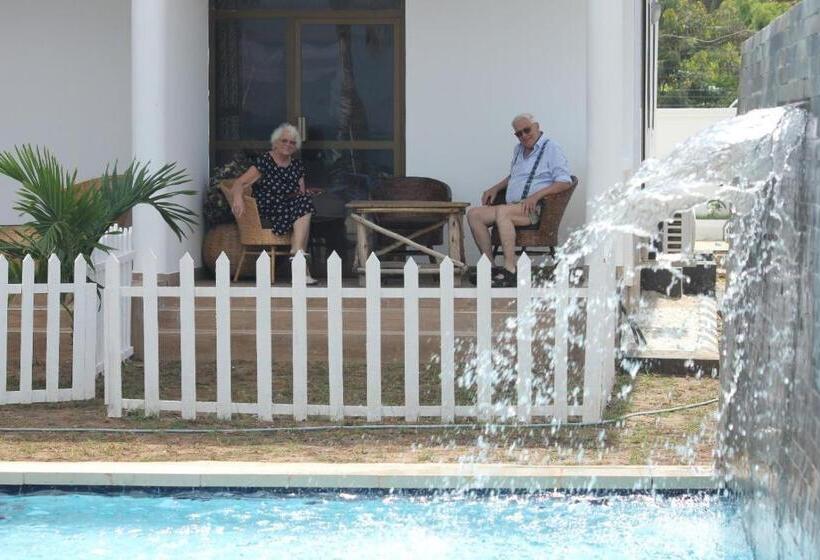 Villa Dahl Beach Resort