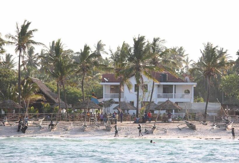 Villa Dahl Beach Resort