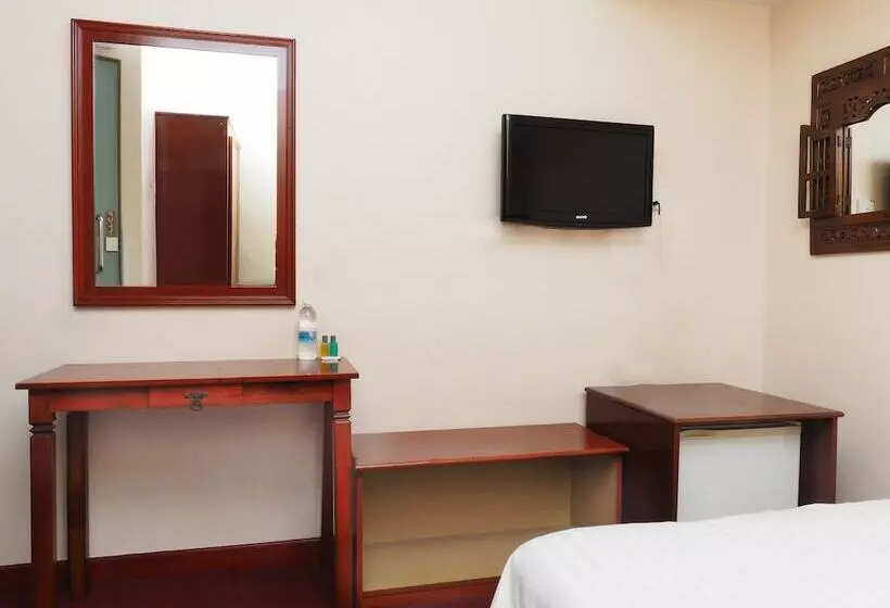 Sun Inns Hotel Subang