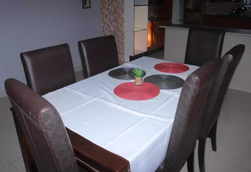 پانسیون Global Guest House