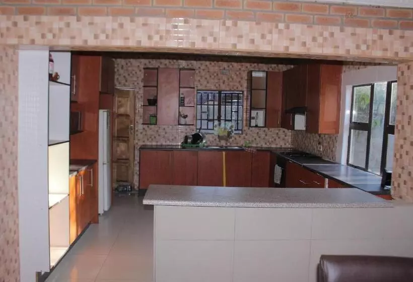 پانسیون Global Guest House