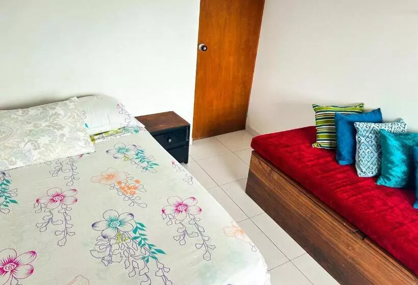 پانسیون La Terraza De Estella