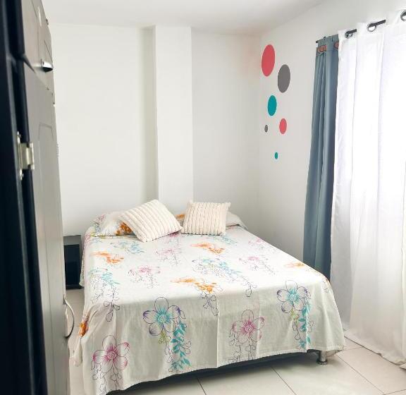 پانسیون La Terraza De Estella