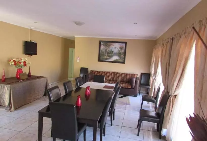 ペンション Oasis Of Life Guest House