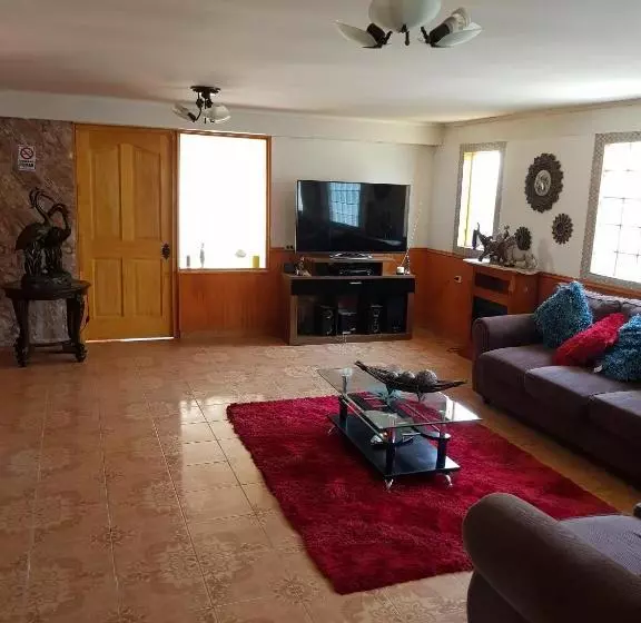 Retkeilymaja Residencial Mi Casa