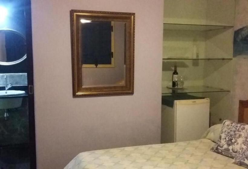 پانسیون Antiquário & Pousada Da Matriz