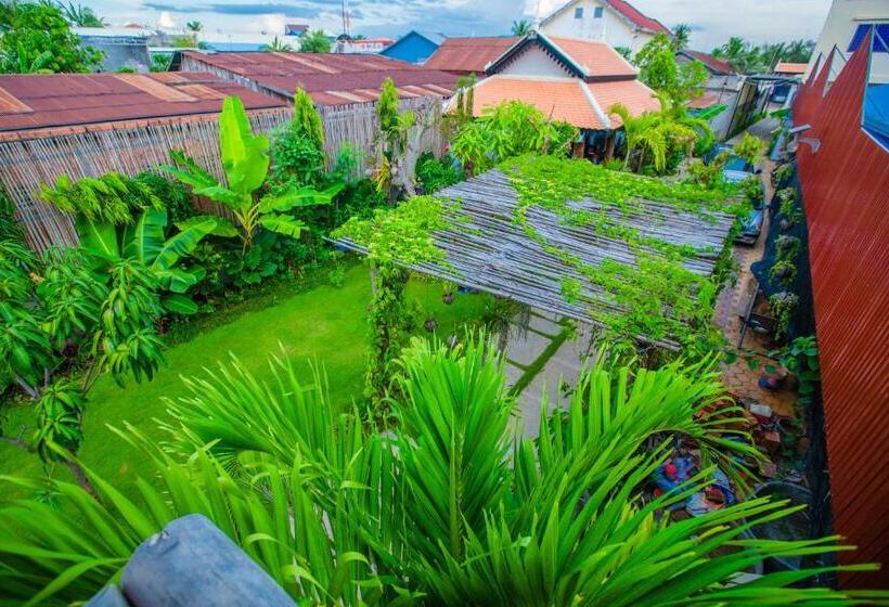 ホテル Moloppor Villa