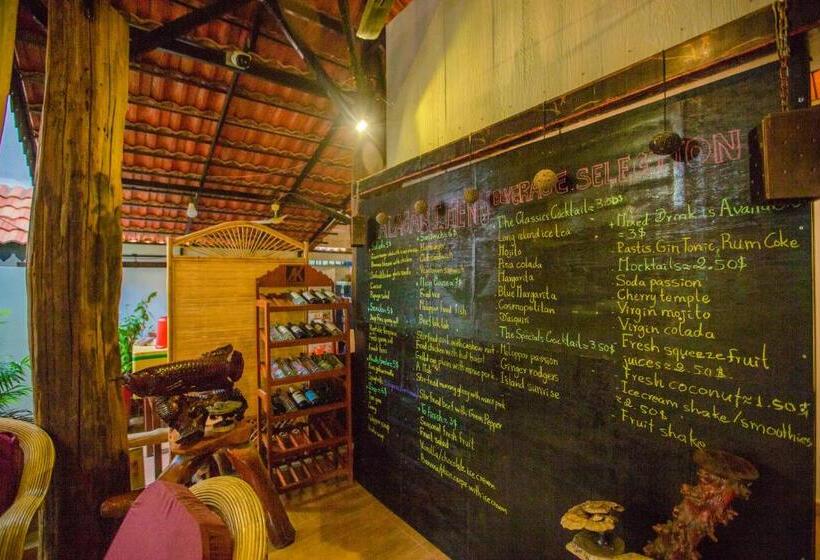 ホテル Moloppor Villa