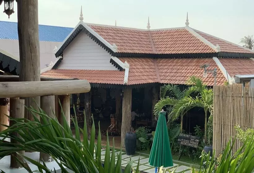 ホテル Moloppor Villa