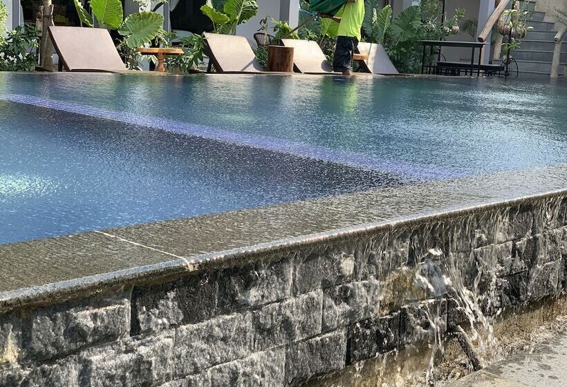 ホテル Moloppor Villa