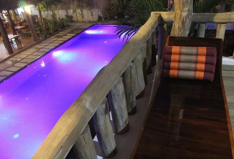 ホテル Moloppor Villa