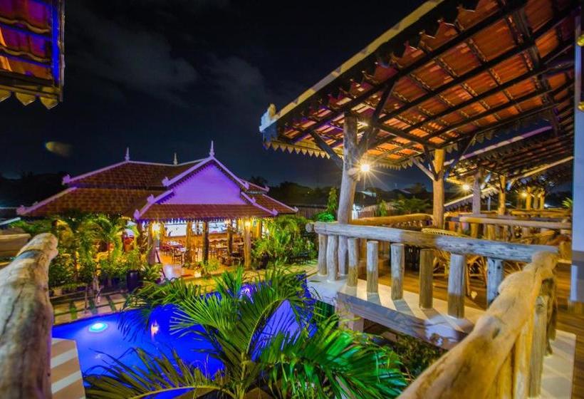 ホテル Moloppor Villa