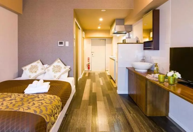 Mr.kinjo In Asahibashi Station