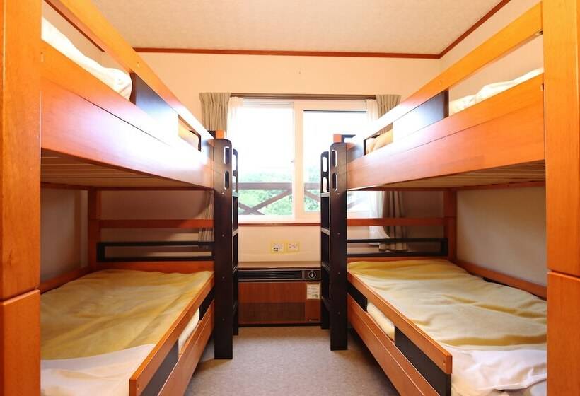 پانسیون Guesthouse Kinzaza