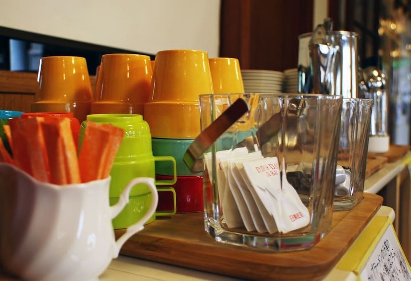 پانسیون Guesthouse Kinzaza