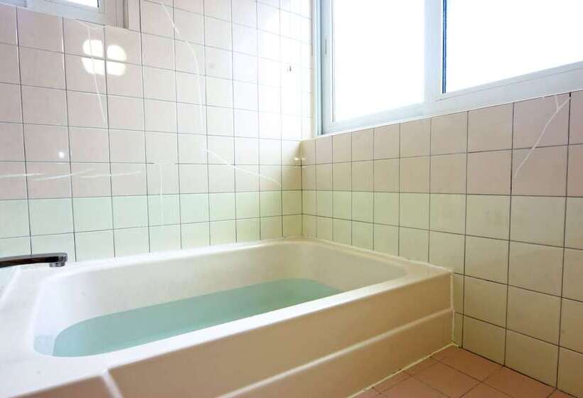 پانسیون Guesthouse Kinzaza