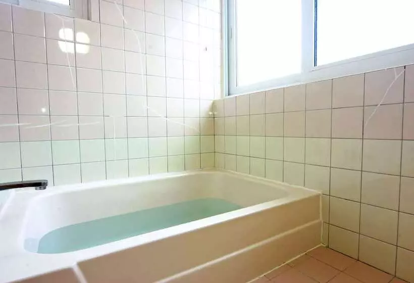 پانسیون Guesthouse Kinzaza