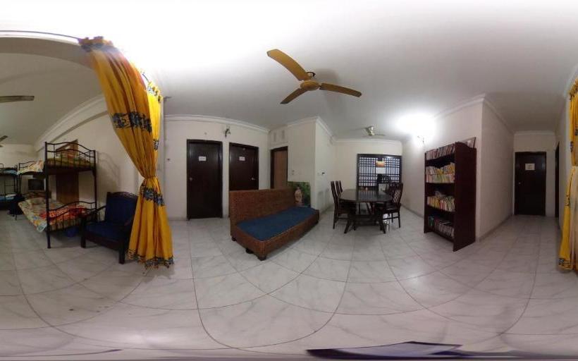 پانسیون Japanese Lodge Hydrangea