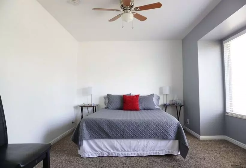 Majatalo Large Room Near Uvu & Byu