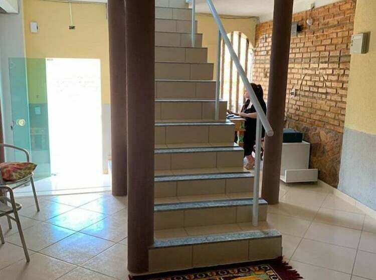 פנסיון Pousada Esadof